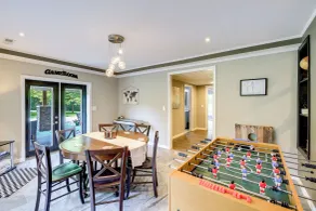 Creekside Retreat w/ Mtn Views in Lambsburg! - Interni