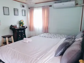 Green Riverside Homestay - Room
