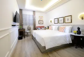 Brava Suites by ZIA Surabaya - Room