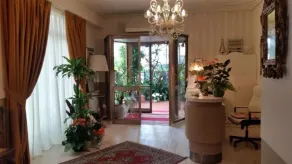Hotel Stipino - Interior entrance
