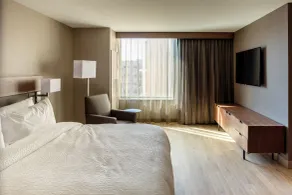 AC Hotel by Marriott Cincinnati at The Banks - Chambre