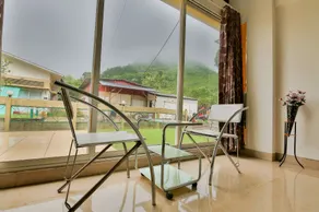 Rainforest Resort By Aralia, Igatpuri - Zimmer