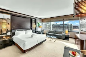 Vdara Studio Suite 011 Pool View FREE VALET Parking - Room
