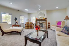 Spacious & Inviting Jackson Getaway w/ Fireplace! - Innvendig