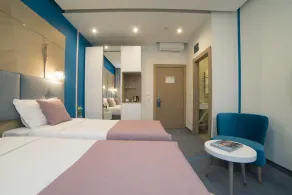 City Nest Modern & Cozy Suites - Værelse