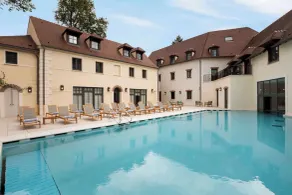 Dolce by Wyndham Versailles - Domaine du Montcel - Piscine