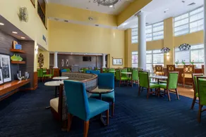 Hampton Inn & Suites Jacksonville Deerwood Park - Restaurant