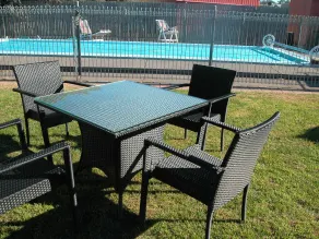 Ambassador Motor Inn - Pool