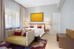 Ramada Suites By Wyndham Solo - Chambre