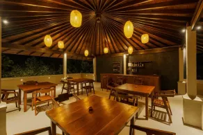 Kiss Blossom - Restaurant
