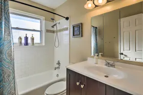 Family-friendly Orem Home Near UVU & Byu! - Badrum