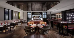 Pullman Bandung Grand Central - Restaurant