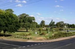 El Toro Motel - Jardines del alojamiento