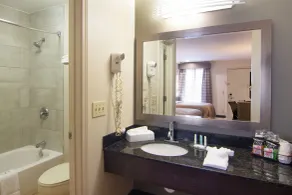 Quality Inn Lagrange East I-85 - Salle de bain