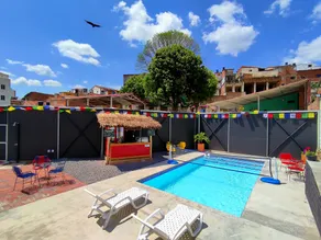 Trip Monkey Origen - Pool