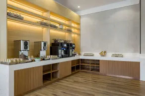 Radisson Hotel Riyadh Airport - Restaurant