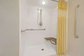 Days Inn by Wyndham Eagan Minnesota Near Mall of America - Salle de bain