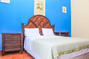 West End Dive Resort - Room