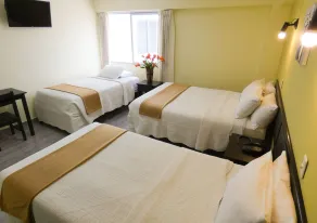 Hotel Plaza - Room