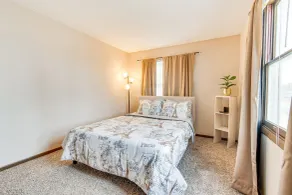 Savoy Apartment ~ 4 Mi to University of Illinois! - Room