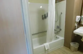Quality Inn Colchester - Burlington - Salle de bain