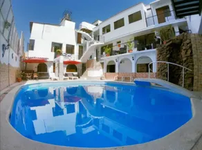 Hotel San Isidro - Pool
