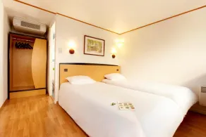 Campanile NATURE - Bordeaux Ouest Le Bouscat - Room