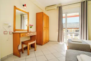 Solena Studios Kavos - Chambre