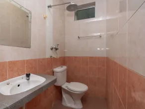 Fully Hotel Desa Tebrau - Badezimmer