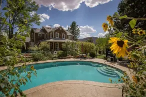 Sunflower Hill Inn - Piscina