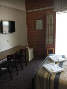 Heritage Hotel Rockhampton - Room