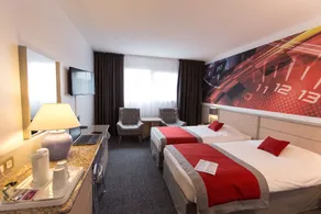 Hotel Le Paddock - Zimmer