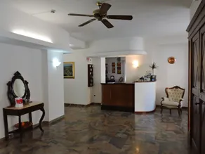 Hotel Capri - Réception
