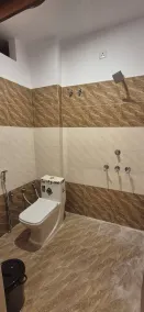 Hotel Shyam Villa - Bathroom