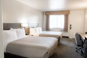Quality Inn & Suites Lathrop - Chambre