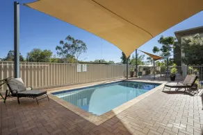 Quest Alice Springs - Pool
