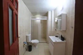 Lemon Garden - Bathroom