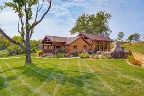 Stay & Sip: Group Ranch at Shamrock Hills Vineyard - Intérieur