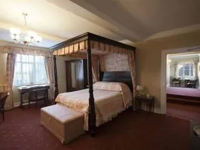 Corse Lawn House Hotel - Quarto