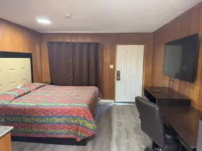 BlissPoint Inn FKA Motel 6t7 - Chambre
