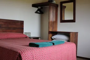 Pump Hill Farm Cottages - Zimmer