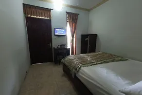 OYO 93831 Penginapan Cisauk - Chambre