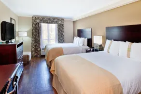 Holiday Inn Macon North by IHG - Zimmer