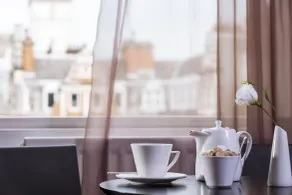 The Queens Gate Hotel - Chambre