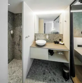Hotel Restaurant Krone - Bathroom