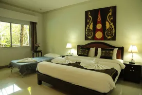 Naka Resort - Rum