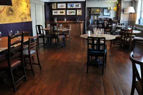 Red Lion Hotel by Greene King Inns - Restaurant