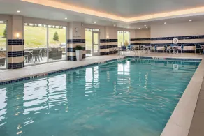 TownePlace Suites by Marriott Altoona - Piscine