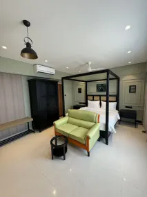 Hotel Mumbai House, Valnai Malad - Room