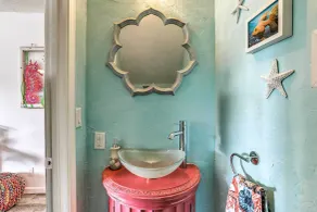 Walk to Ocean: North Myrtle Beach Townhome! - Intérieur